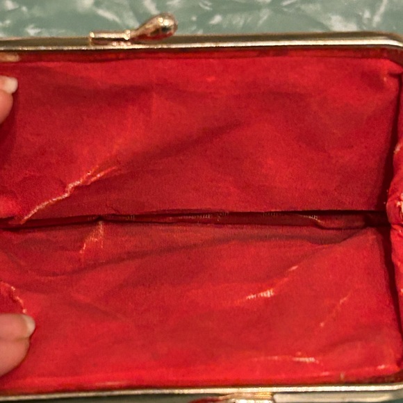 Vintage red leatherette coin purse - Picture 5 of 7